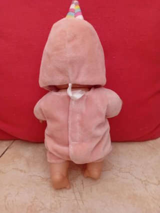 Muñeca bebé pijama unicornio