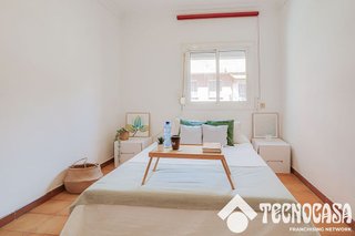 Piso en venta en Sants en Barcelona