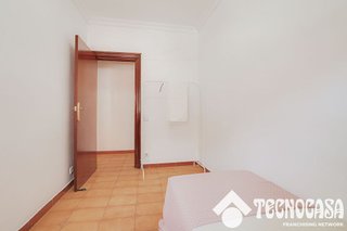 Piso en venta en Sants en Barcelona