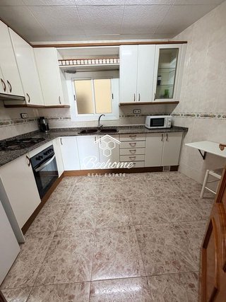 Piso en venta en El Castell-Poble Vell en Castelldefels