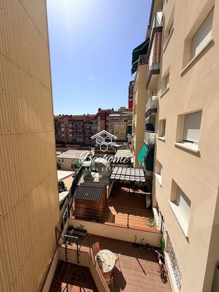 Piso en venta en El Castell-Poble Vell en Castelldefels