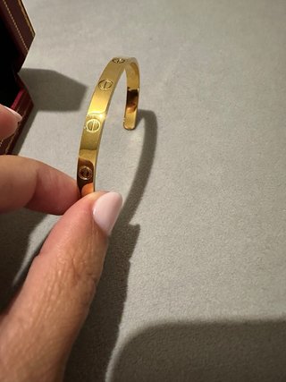 Esclava estilo Love Cartier