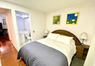 Piso en venta en Parque Victoria Eugenia en Málaga