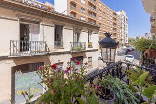 Piso en venta en Trinitat en Valencia