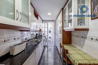 Piso en venta en Cervantes en Granada