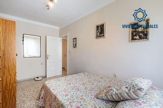 Piso en venta en Cervantes en Granada
