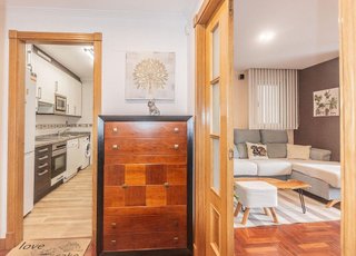 Piso en venta en El Polígono en Gijón