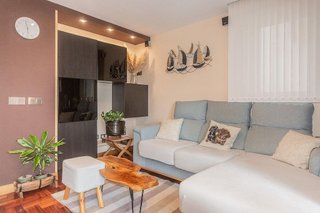 Piso en venta en El Polígono en Gijón