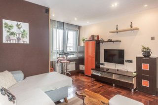 Piso en venta en El Polígono en Gijón