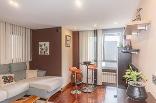 Piso en venta en El Polígono en Gijón