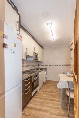 Piso en venta en El Polígono en Gijón