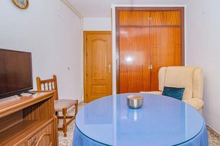 Piso en venta en Cervantes en Granada