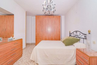 Piso en venta en Cervantes en Granada