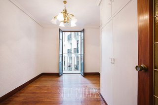 Piso en venta en Gros en San Sebastián-Donostia