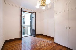 Piso en venta en Gros en San Sebastián-Donostia