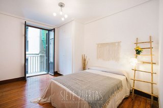 Piso en venta en Gros en San Sebastián-Donostia