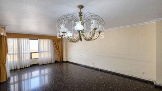 Piso en venta en Ensanche - Diputación en Alicante