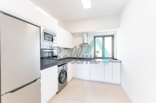 Piso en venta en Pumarín en Gijón