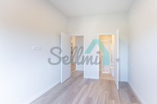 Piso en venta en Pumarín en Gijón