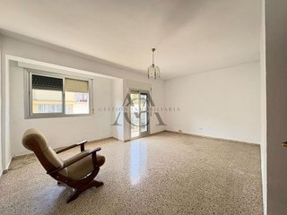 Chalet en venta en Hoya del Molino en Lucena