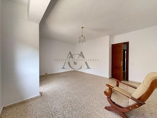 Chalet en venta en Hoya del Molino en Lucena