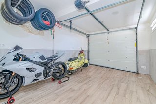 Casa adosada en venta en Hoya del Molino en Lucena