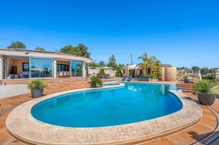 Chalet en venta en Crevillent