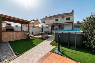 Casa adosada en venta en Parque - Ctra de Ugena en Illescas