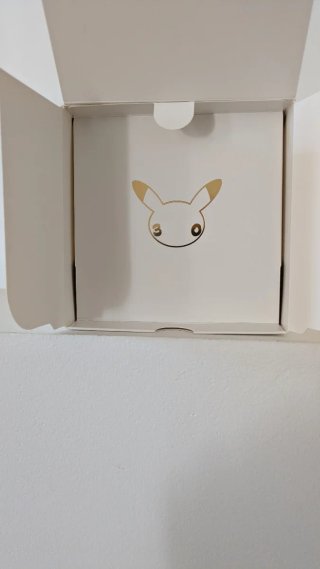 Reloj Casio G-Shock x Pokémon 30 Aniversario