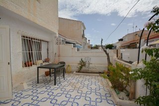 Chalet en venta en La Siesta - El Salado - Torreta en Torrevieja