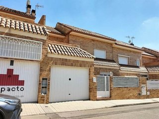 Chalet en venta en Yuncos