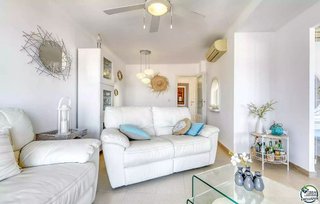 Piso en venta en Port Esportiu - Puig Rom - Canyelles en Roses