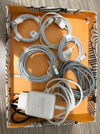 Lote Cables iPhone y Cargador clavija apple