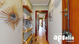 Piso en venta en Creu de Barberà en Sabadell