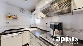 Piso en venta en Creu de Barberà en Sabadell