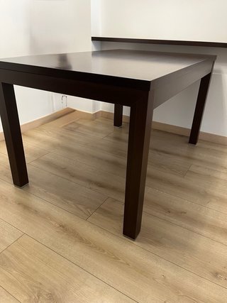 Mesa comedor y buffet madera oscura