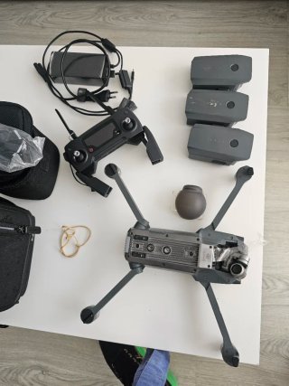 DJI Mavic Pro + Mando + 3 Baterías