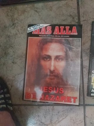 2 Revistas   más alla
