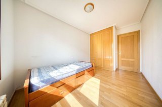Piso en venta en Girón - Villa del Prado en Valladolid