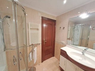 Piso en venta en Plaza España - Villa Pilar - Reyes Católicos - Vadillos en Burgos