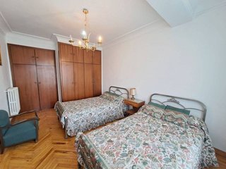 Piso en venta en Plaza España - Villa Pilar - Reyes Católicos - Vadillos en Burgos