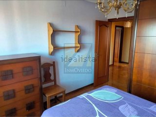 Piso en venta en El Polígono en Gijón