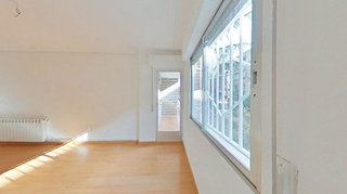 Piso en venta en Reyes en Parla