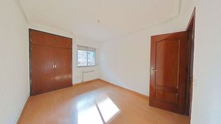 Piso en venta en Reyes en Parla