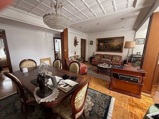 Piso en venta en Plaza España - Villa Pilar - Reyes Católicos - Vadillos en Burgos