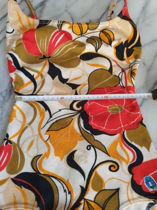 Bañador vintage estampado floral, retro único