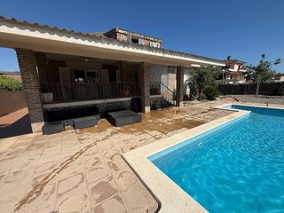 Chalet en venta en Riudoms