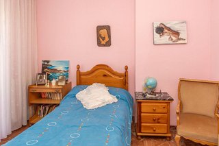 Casa adosada en venta en Guadix