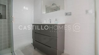 Casa pareada en venta en Playa de los Locos en Torrevieja