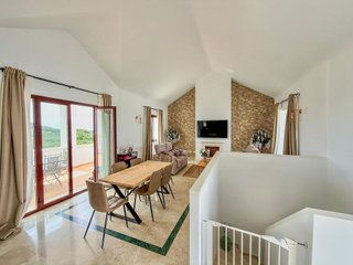 Casa adosada en venta en Doña Julia Golf en Casares